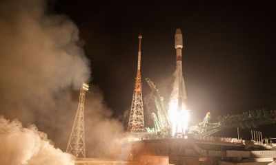 Tên lửa Nga cùng lúc phóng thành công 34 vệ tinh lên quỹ đạo