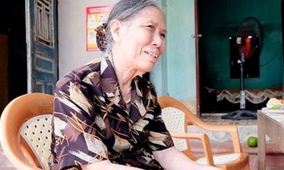 Cảm động tấm lòng cụ bà 78 tuổi góp 1 triệu đồng chống dịch Covid-19