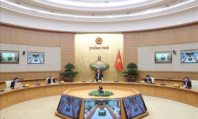 Thủ tướng Nguyễn Xuân Phúc: Chính phủ chưa tính đến việc phong tỏa các thành phố lớn