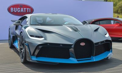 Bảng giá xe Bugatti mới nhất tháng 4/2020: “Báu vật” Bugatti Divo vẫn “ngất ngưởng” 5,8 triệu USD