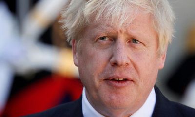 Thủ tướng Anh Boris Johnson phải thở oxy, bệnh tình chưa có dấu hiệu cải thiện