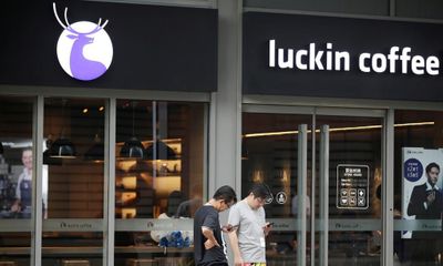  “Đế chế” Luckin Coffee: Từ tham vọng đánh bại Starbucks cho tới bê bối gian lận doanh thu chấn động