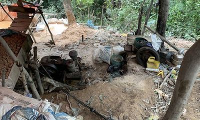 Mỏ vàng 8 tấn ở Quảng Bình bị khai thác trái phép