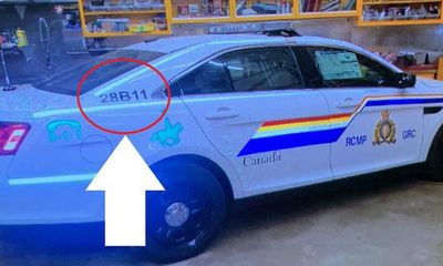 Lái xe cảnh sát rồi xả súng kinh hoàng, ít nhất 13 người chết ở Canada