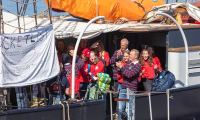 24 sinh viên Hà Lan lênh đênh trên biển hơn 5 tuần do dịch Covid-19