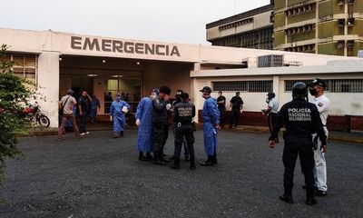 Bạo loạn tại nhà tù Venezuela do lệnh cấm người thân đưa thức ăn, ít nhất 17 người thiệt mạng