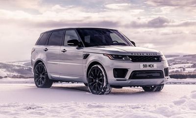Bảng giá xe Land Rover mới nhất tháng 5/2020: Rover Discovery 5 từ 2,775 tỷ đồng