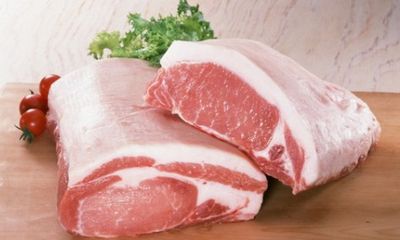 Giá thịt lợn hơi cao ngất ngưởng, tăng do cung cầu mất cân đối