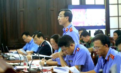 Giám đốc thẩm vụ tử tù Hồ Duy Hải: Điều tra viên lý giải về hung khí cái thớt