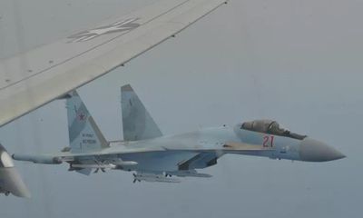 Hải quân Mỹ tố tiêm kích Su-35 Nga chặn máy bay do thám của nước này suốt 1 giờ
