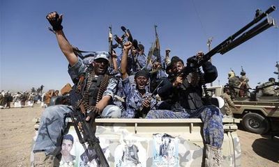 Giao tranh dữ dội giữa lực lượng chính phủ Yemen với phiến quân Houthi, hàng chục người thương vong