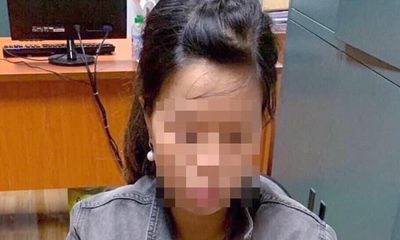 Vụ bé trai sơ sinh bị bỏ rơi dưới hố ga ở Hà Nội: Người mẹ bị xử phạt hành chính hay hình sự?