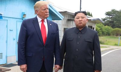 Tổng thống Trump gia hạn trừng phạt Triều Tiên thêm một năm