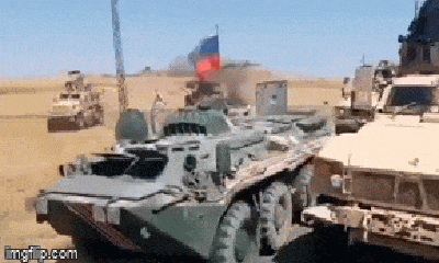 Video: Đoàn xe quân sự Mỹ bao vây, chặn xe bọc thép của Nga ở đông bắc Syria
