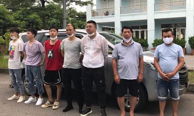 CSGT phát hiện 5 người Trung Quốc nhập cảnh trái phép vào Việt Nam