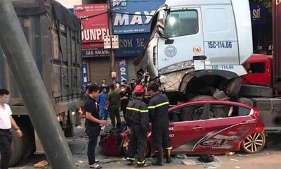 Vụ xe container đè ô tô con 3 người chết ở Hà Nội: Cả 3 phương tiện đều còn hạn đăng kiểm