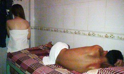 Bắt quả tang nữ tiếp viên massage bán dâm ở Lạng Sơn: Chủ chứa thu 200-250 nghìn đồng/lượt