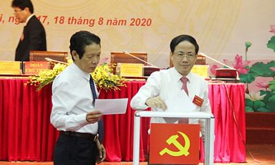 Thứ trưởng Phạm Anh Tuấn được bầu giữ chức Bí thư Đảng ủy bộ Thông tin và Truyền thông