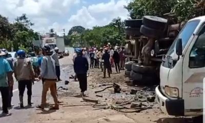 Lâm Đồng: Xe tải mất lái tông người đứng trên vỉa hè tử vong