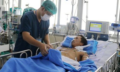 Tình hình sức khỏe mới nhất của bệnh nhân bị rắn hổ mang chúa nặng gần 5kg ở núi Bà Đen cắn