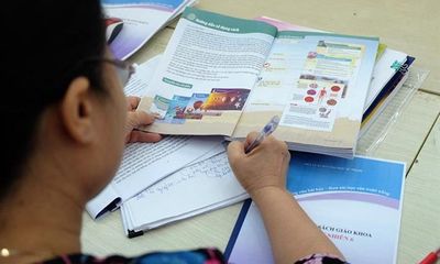 Bộ GD&ĐT tổ chức thẩm định sách giáo khoa lớp 6