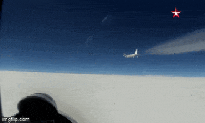  Video: Tiêm kích Su-27 Nga xuất kích chặn máy bay Mỹ trên biển