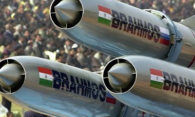 Ấn Độ bắn thử tên lửa siêu âm BrahMos gần biên giới Trung Quốc 