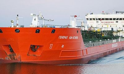 Tàu chở dầu của Nga bất ngờ phát nổ, bốc cháy ở biển Azov