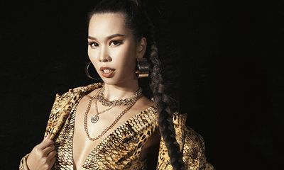 Hà Anh tái xuất sàn diễn trong show thời trang của Xuân Lan