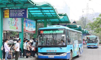 Mở 14 làn dành riêng cho xe buýt: Bài học BRT còn đó!