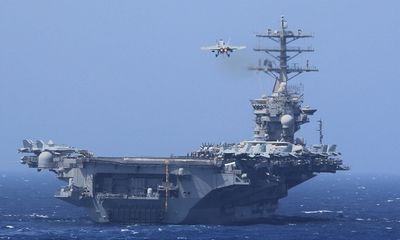 Tàu sân bay hạt nhân USS Nimitz của Mỹ bất ngờ quay lại vịnh Ba Tư 