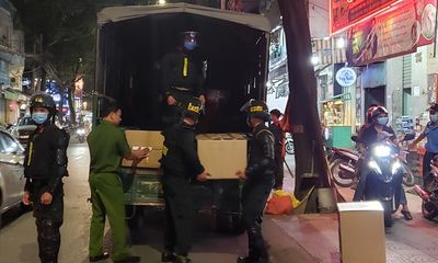 Khám xét 2 nhà thuốc lớn tại Đồng Nai: Thu giữ hàng trăm thùng thuốc, thực phẩm chức năng