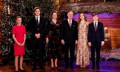 Ảnh Giáng sinh của các gia đình hoàng gia thế giới: Hoàng tử Bỉ 
