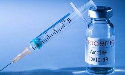 Bác sĩ người Mỹ bị sốc phản vệ sau khi tiêm vaccine COVID-19 của Moderna
