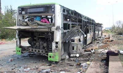 Tấn công khủng bố nhằm vào xe buýt, ít nhất 15 người thiệt mạng