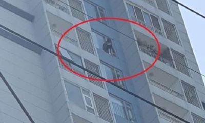 TP. HCM: Giải cứu cô gái định tự tử từ tầng 15 của tòa chung cư 