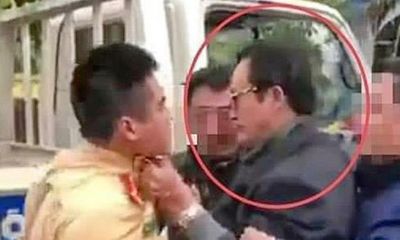 Vụ Chi cục trưởng Dân số túm cổ áo CSGT: Lãnh đạo Công an TP Tuyên Quang tiết lộ bất ngờ