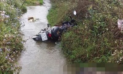 Vụ người đàn ông tử vong dưới mương nước cạnh chiếc xe máy: Kết quả khám nghiệm tử thi