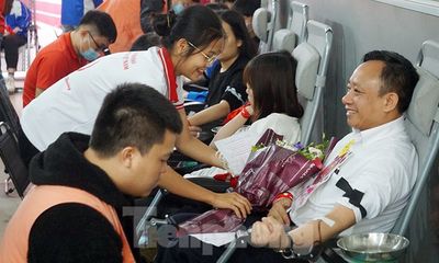 Việc tốt quanh ta - Hiệu trưởng đại học Hàng hải Việt Nam 46 lần hiến máu cứu người