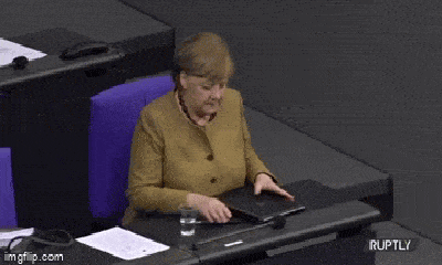 Video: Khoảnh khắc Thủ tướng Đức Angela Merkel 