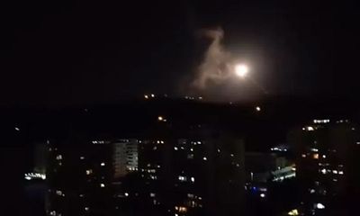 Syria tuyên bố bắn hạ hầu hết tên lửa Israel bay tới Damascus