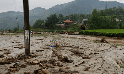 Lũ ống ập về giữa đêm ở Lào Cai, ít nhất 3 người chết và mất tích