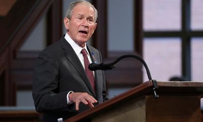 Cựu Tổng thống Bush tiết lộ người ông lựa chọn trong cuộc bầu cử 2020, không phải ông Trump hay ông Biden