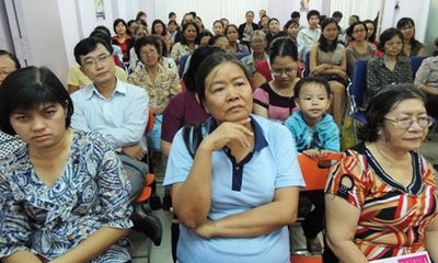Giáo dục Việt Nam: Sính ngoại liệu có tốt?