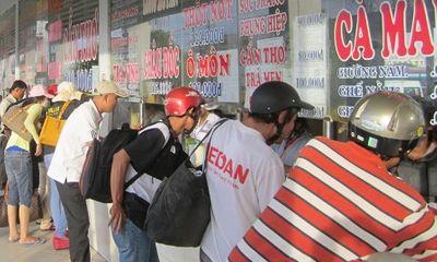 TP.HCM tặng 1.000 vé xe cho công nhân nghèo về quê ăn Tết
