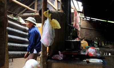 Người dân Quảng Trị dỡ nhà đón... siêu bão Haiyan