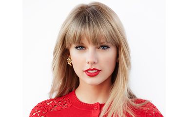 Taylor Swift được Billboard vinh danh Người phụ nữ của năm 2014