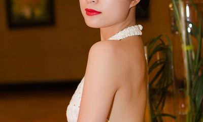 8 mỹ nhân khiêm tốn chiều cao, sexy bậc nhất showbiz Việt
