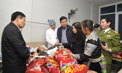 Dùng trực thăng đưa bác sĩ lên Lai Châu cứu nạn nhân sập cầu