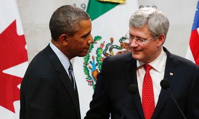 Tổng thống Obama thua cược Thủ tướng Canada một thùng bia